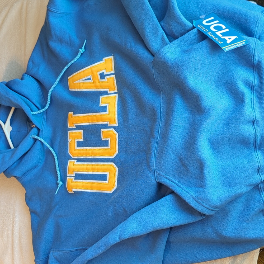 UCLA Men's Sweatshirt